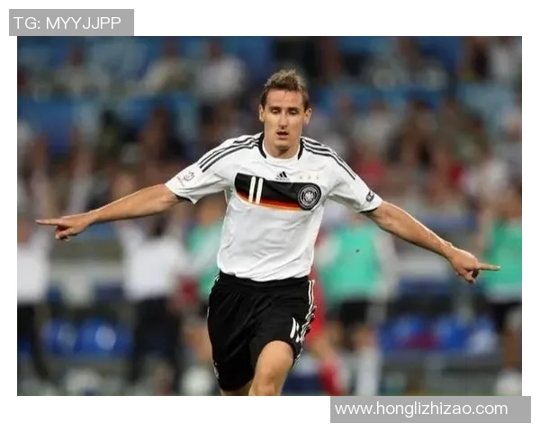 足球界五号球星盘点：从经典传奇到现代巨星的辉煌足迹