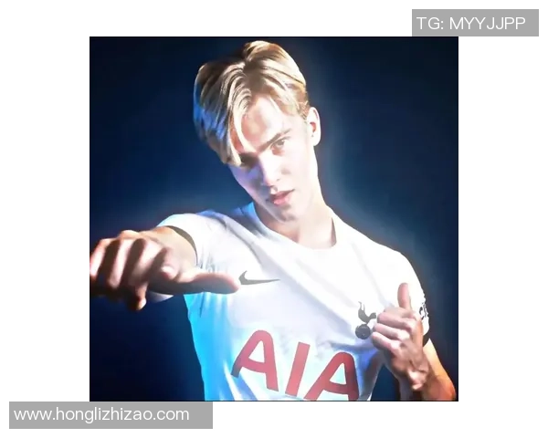 全球足球帅哥排名前十名 这些球星凭颜值和才华征服了世界 全球足球帅哥排名前十名 这些球星凭颜值和才华征服了世界